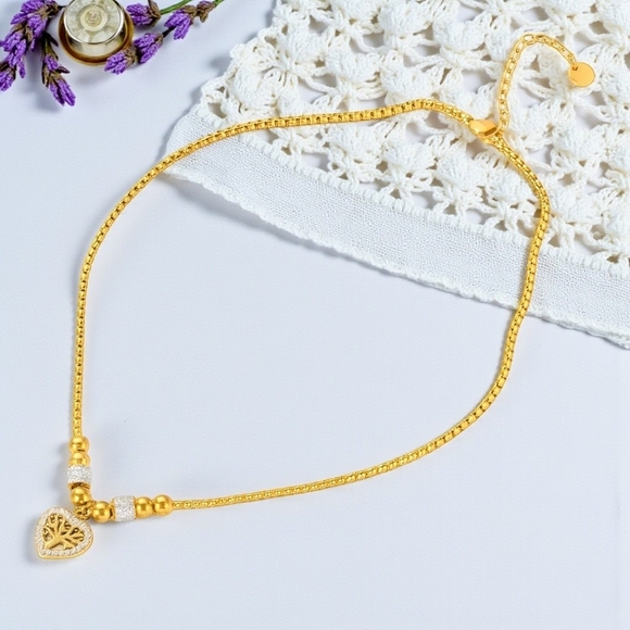 18K Gold-Plated Stainless Steel Elegant Necklace🌳Tree of Life Heart Charm 💖 - Picture 5 of 11